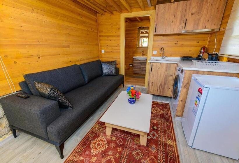 Бунгало Стандарт Вид на Сад, Anatolian Apartments