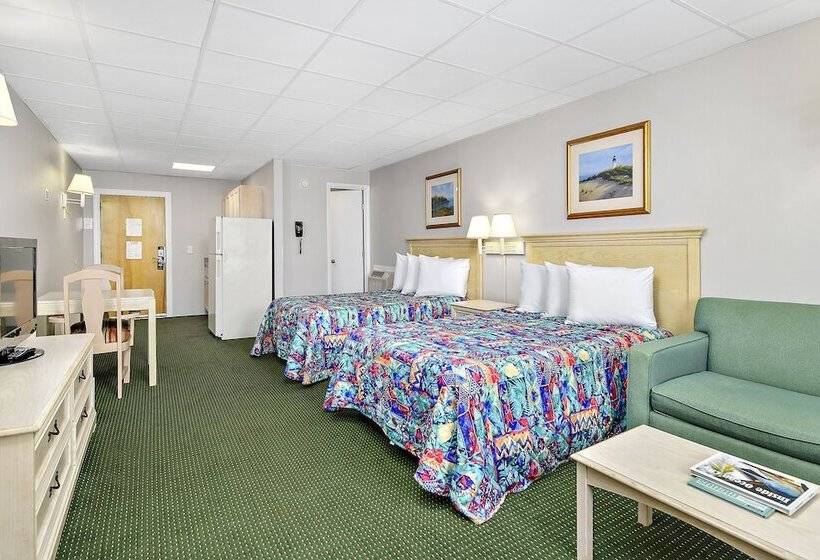 سوییت با چشم‌انداز استخر, Surf Inn Suites
