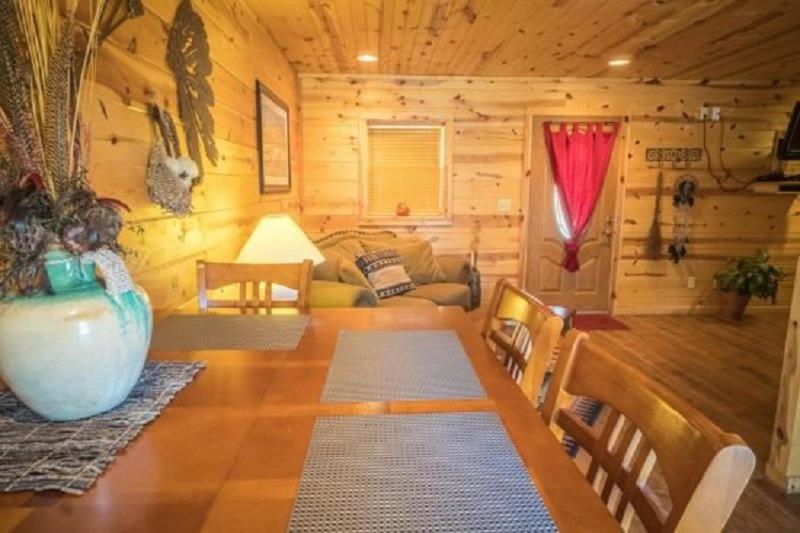 חדר סטנדרט לארבעה, Nacoochee Valley Rentals