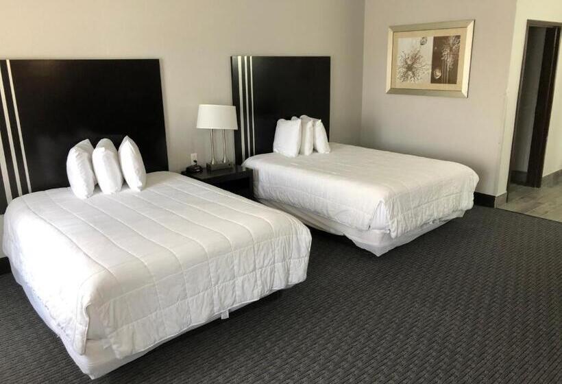Люкс, Lea County Inn
