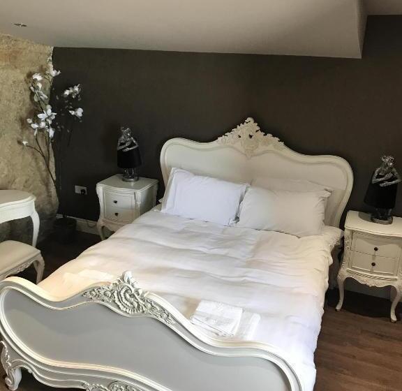 Номер Superior, The Grotto