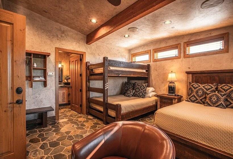 Вилла Deluxe 2 Спальни, Cougar Ridge