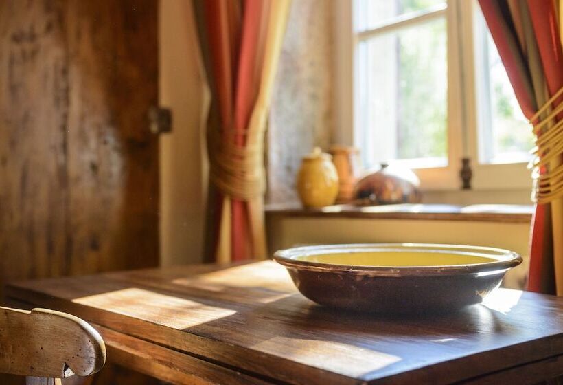 Номер Стандарт, Maison Le Village   Maison D’hôtes