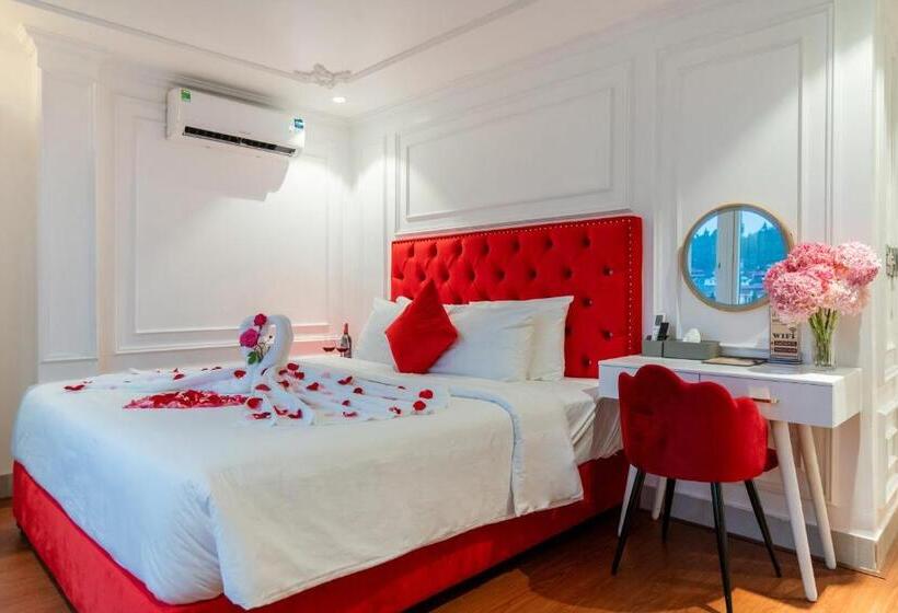 اتاق استاندارد با چشم‌انداز دریاچه, Diamond Hotel Sapa