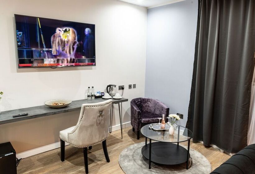 Номер Deluxe, Villare Leicester City Centre