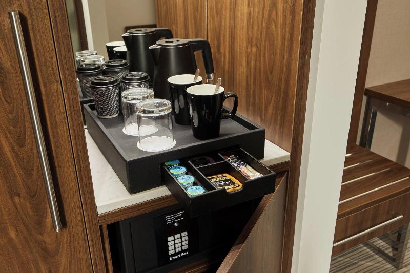 Номер Superior Кровать Кинг, Courtyard By Marriott Oxford City Centre