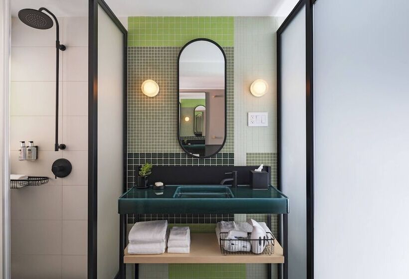 اتاق استاندارد با 2 تخت دوبل, Moxy Nyc East Village