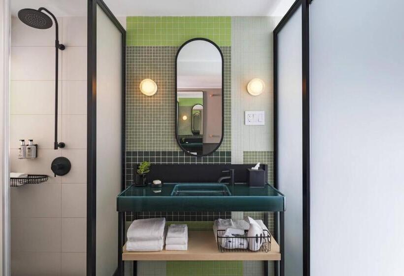 اتاق استاندارد با 2 تخت دوبل, Moxy Nyc East Village