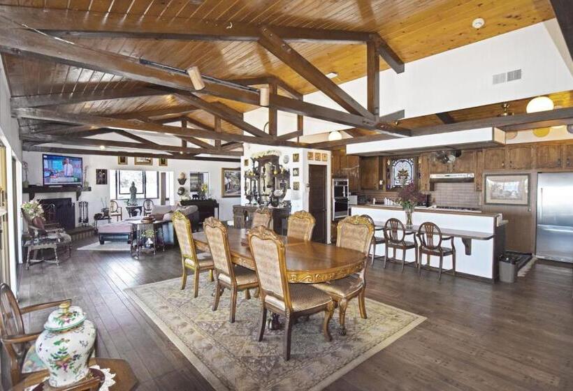 Люкс Superior Вид на Море, Catalina Courtyard Suites