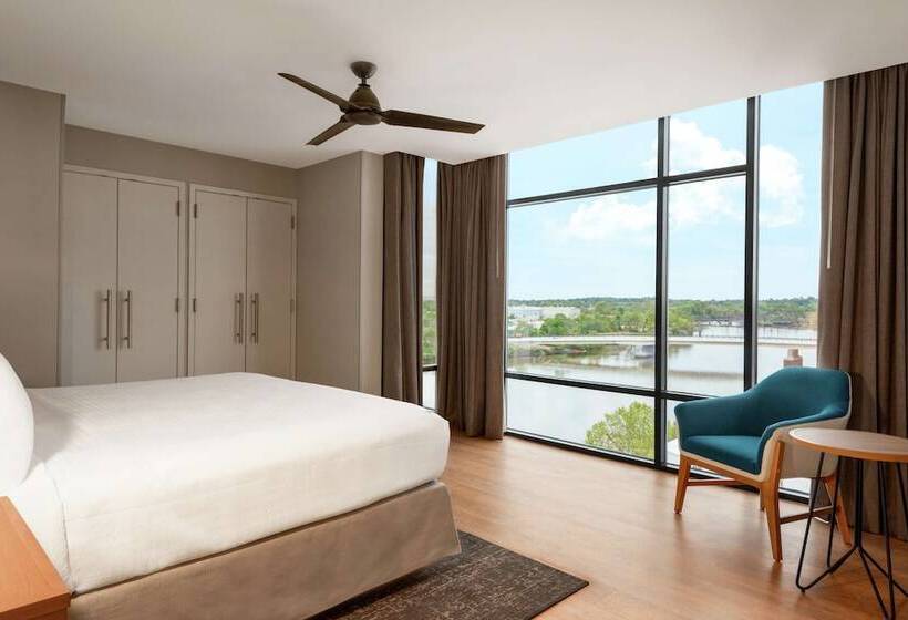 Люкс с Видом, Homewood Suites By Hilton Wilmington Downtown