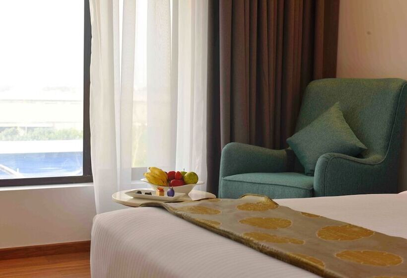 Номер Deluxe, Vivanta Colombo Airport Garden