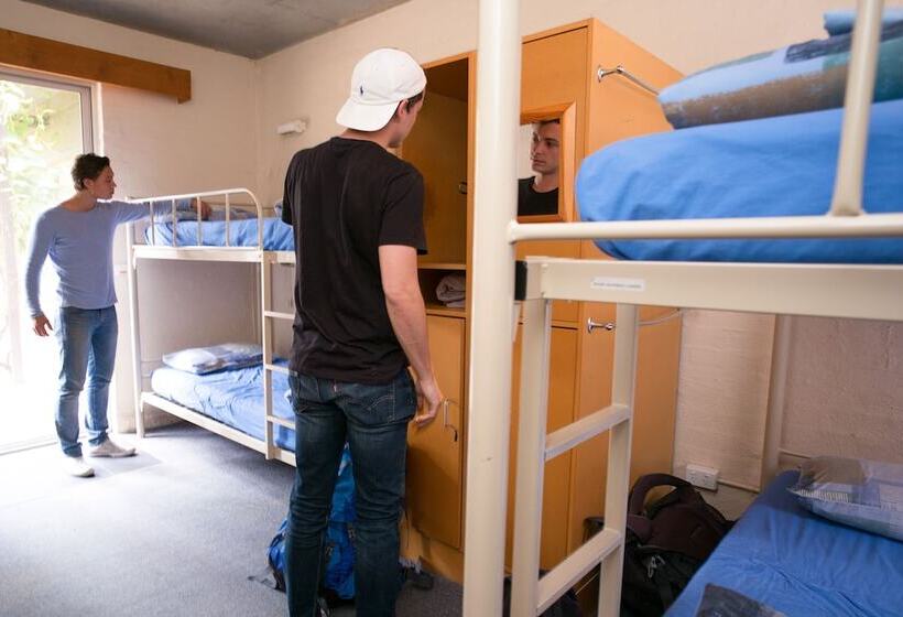 Кровать в Многоместном Номере с Общей Ванной, Yha Grampians Eco, Halls Gap