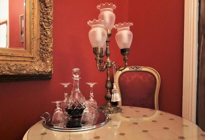 Люкс Повышенной Комфортности, Kurrara Historic Guest House