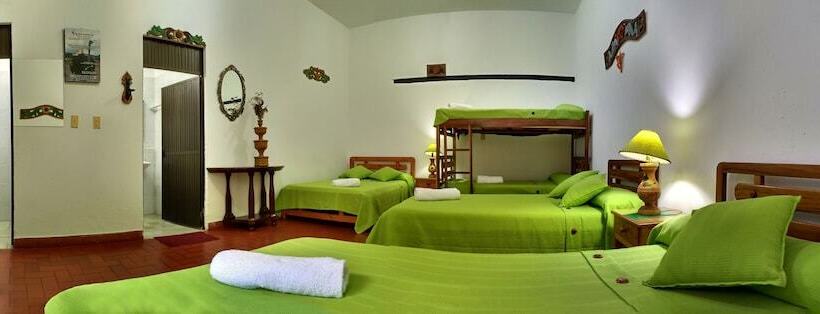 家庭间, Hospedaje El Mirador