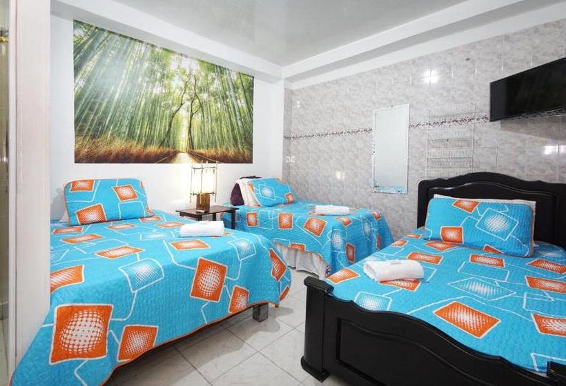 Трехместный Номер Классика, Hostal Tequendama Martha Santamaria