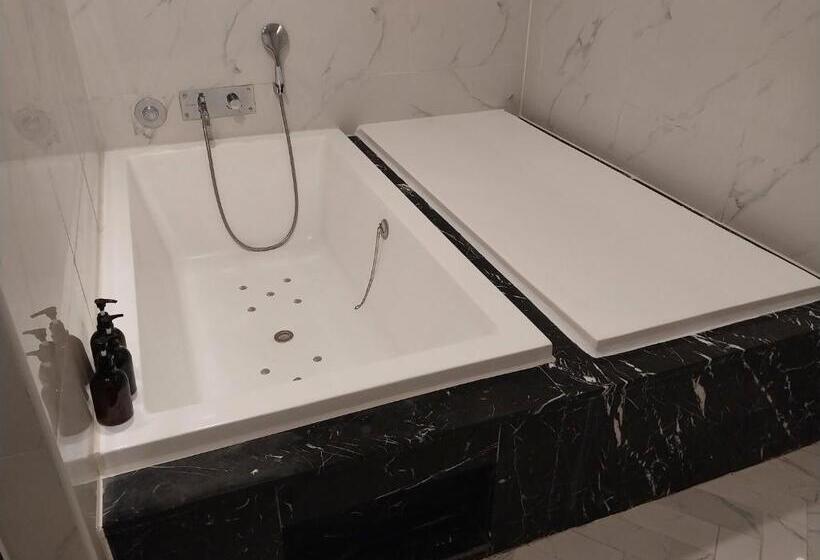Номер Deluxe, Brown Dot Hotel Busan Station