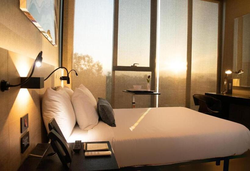 身障者適用スタンダードルーム, Quartz Hotel & Spa