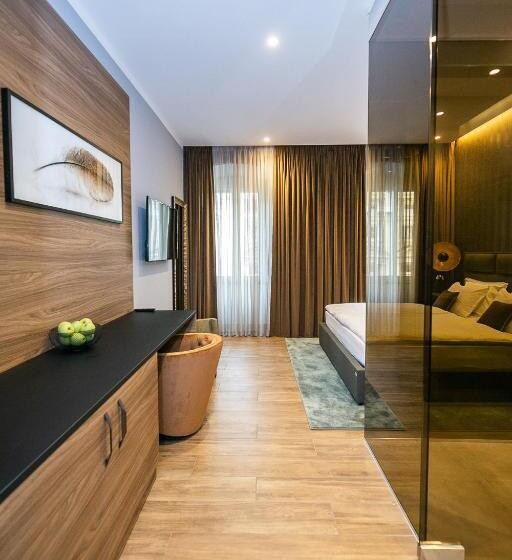 اتاق لوکس, Teatro Suite & Rooms