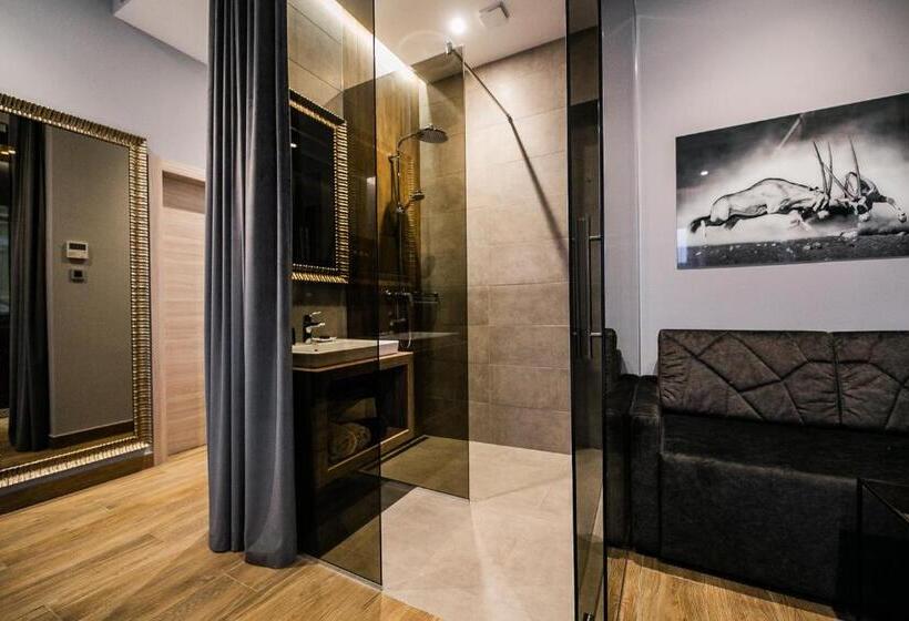 Escritório Deluxe, Teatro Suite & Rooms