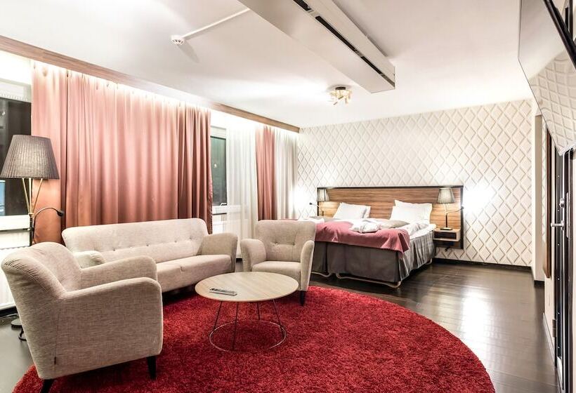 Полулюкс, Clarion Collection Hotel Slottsparken