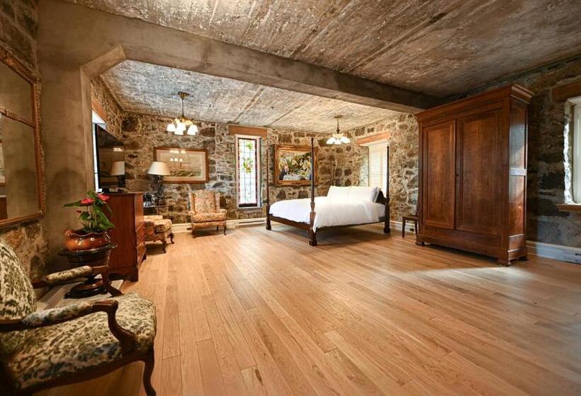 带大床的套房, Stonehaven Le Manoir  Relais & Chateaux