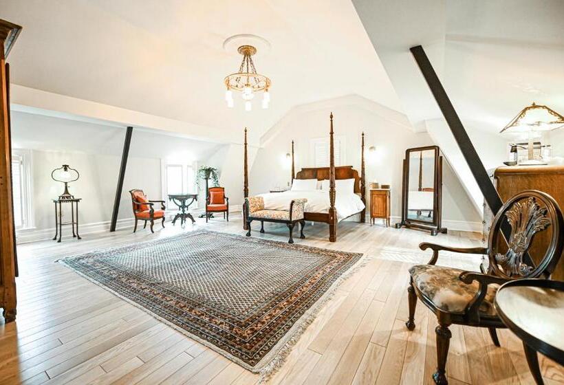 キングサイズベッドのスイートルーム, Stonehaven Le Manoir  Relais & Chateaux