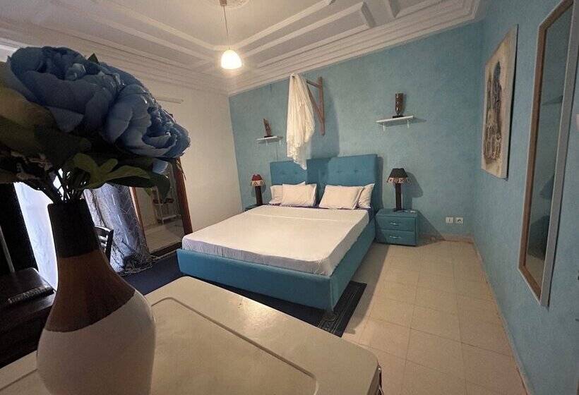 اتاق کلاس بیزنس, Villa Jade