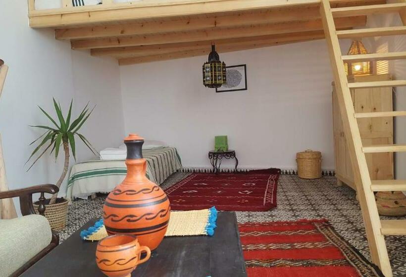 اتاق استاندارد, Art Riad Au Bord De La Mer