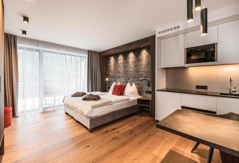 Estúdio Estandar com Sacada, Boutique Hotel Planlim