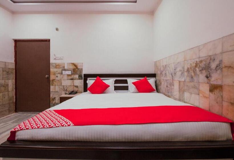 三人经典房间, Super Hotel O Holiday Rani Gunj Opp Punjab National Bank