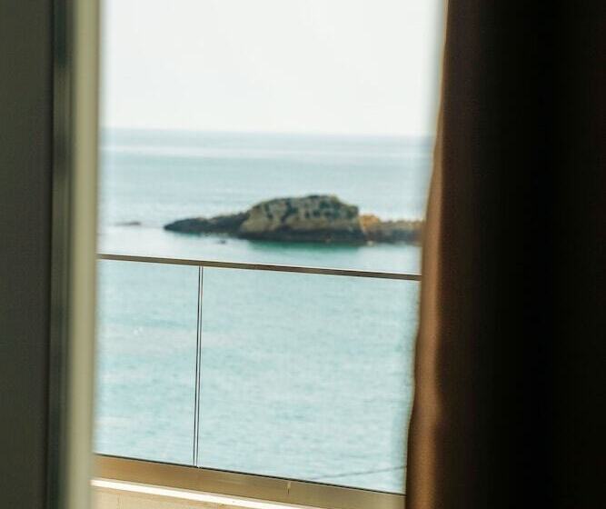 1 Bedroom Deluxe Apartment Sea View, Mediterraneo Liman