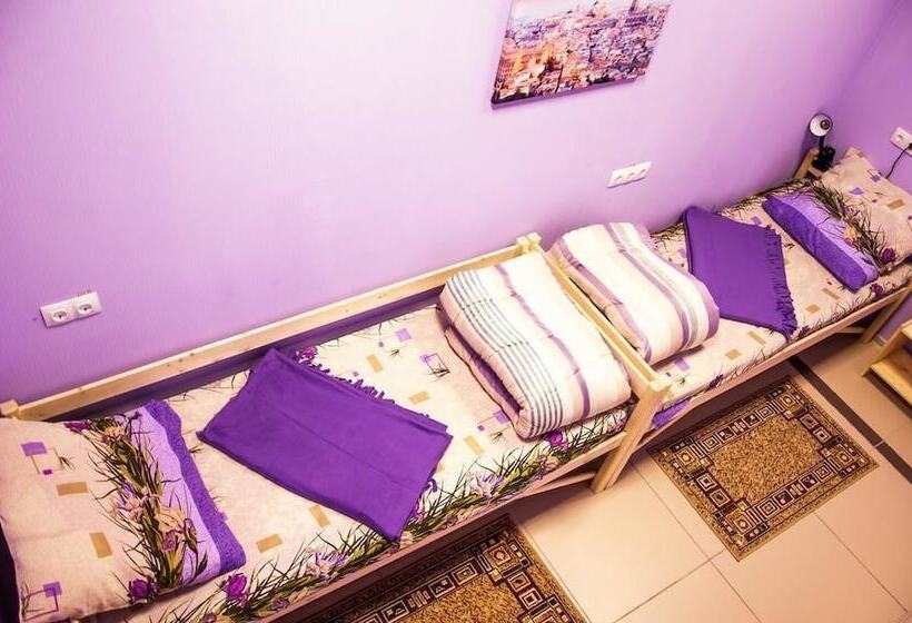 تختخواب در اتاق مشترک, Sleep&go   Hostel