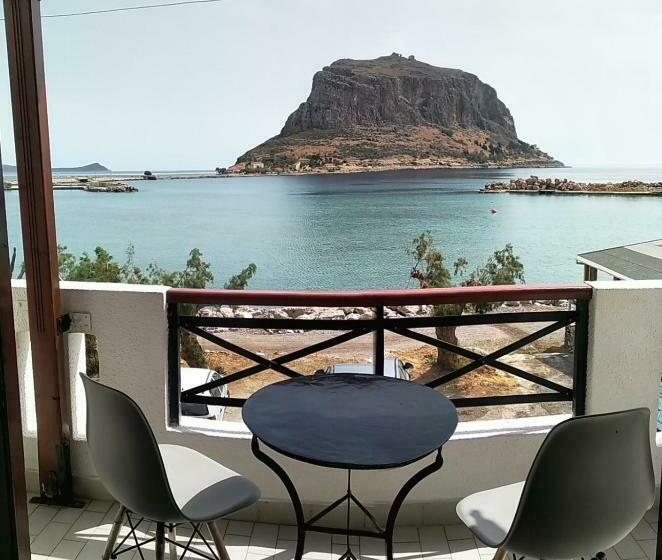 Quarto Estandar Vista Mar, Agnantio