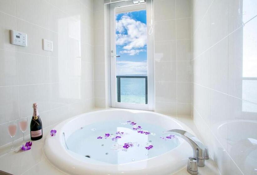 Люкс Вид на Море, Costa Bella Condominiun Resort