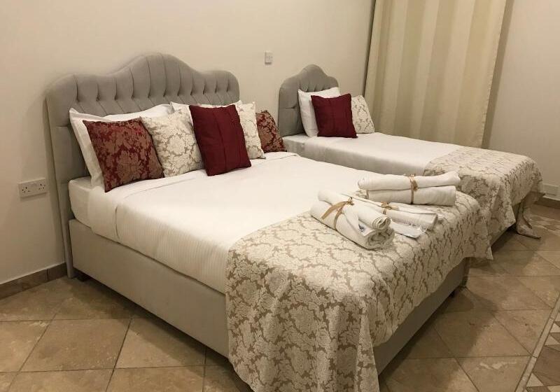 اتاق لوکس سه تخته, Lord S Residence Boutique