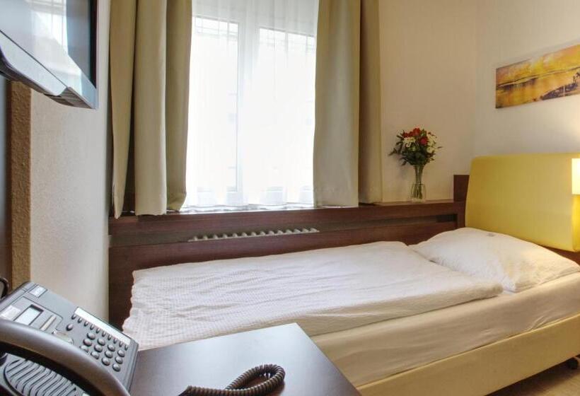 Номер Стандарт Индивидуальный, Rheinfelderhof