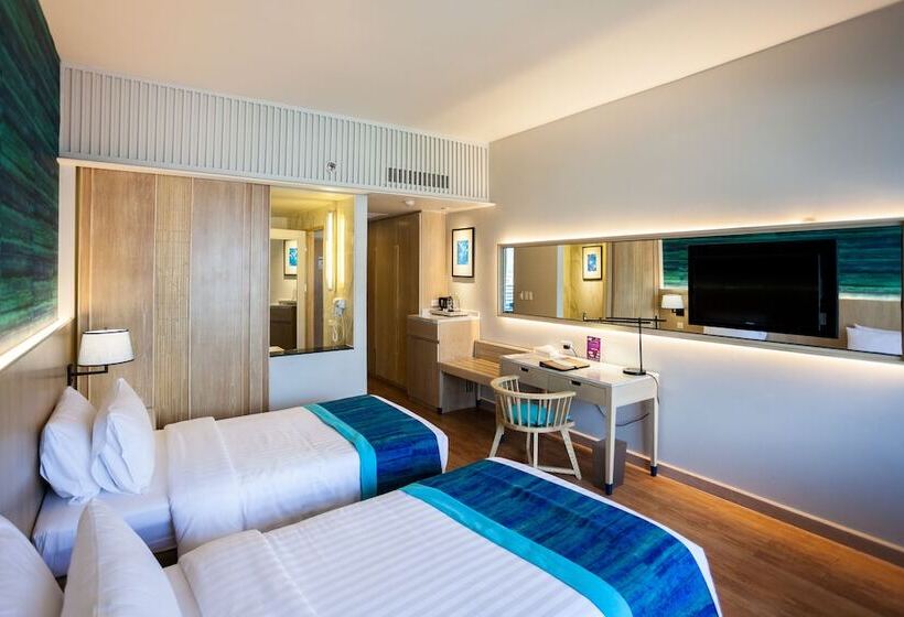 디럭스 트리플 룸, The Royal Paradise Hotel & Spa   Sha Extra Plus