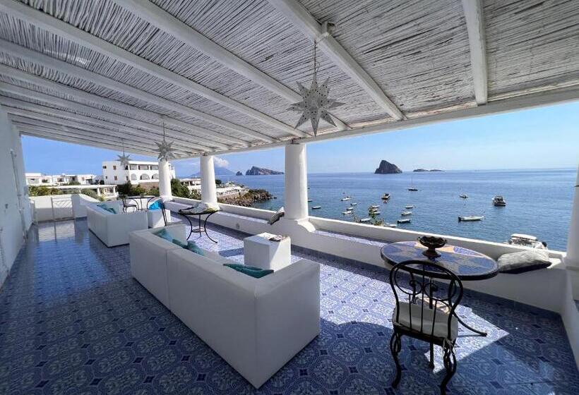 スーペリアールーム, Resort Villa Lydia