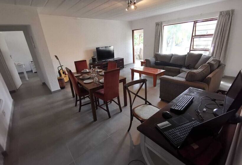 Апартаменты Premium 2 Спальни, Paulshof Guesthouse