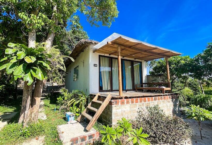سوییت خانوادگی, Long Beach Resort Koh Rong