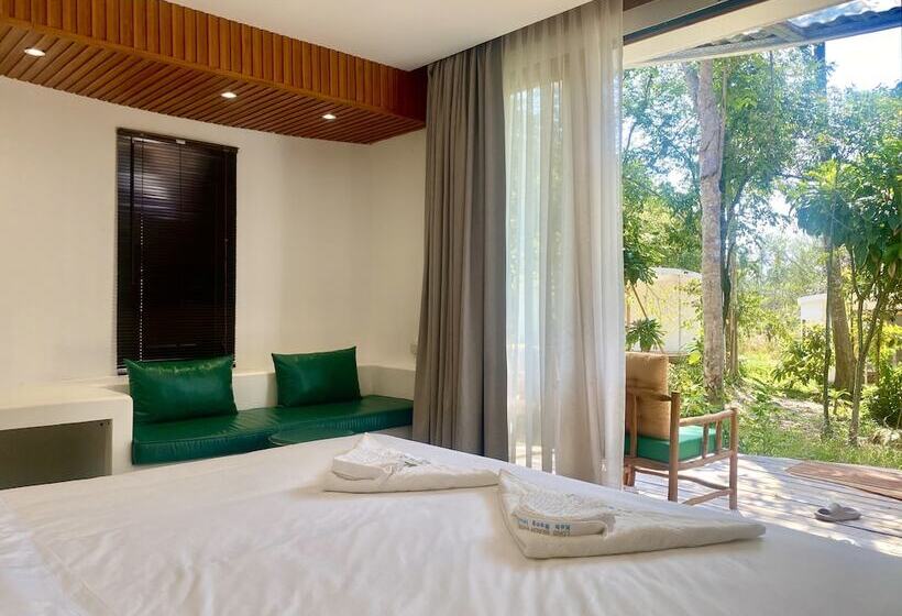 ویلای استاندارد با چشم‌انداز باغ, Long Beach Resort Koh Rong