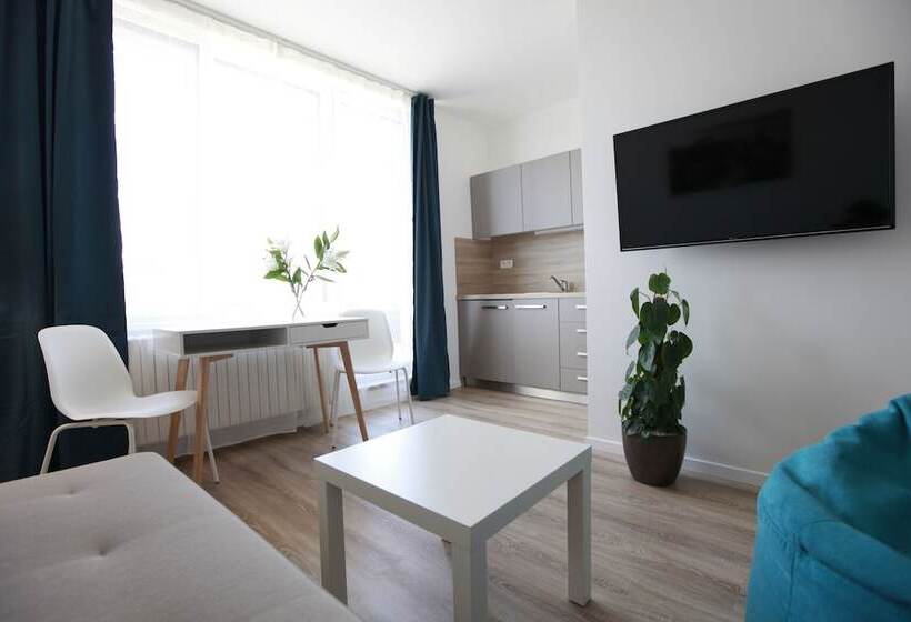 آپارتمان 2 خوابه, City Center Best Place Apartments