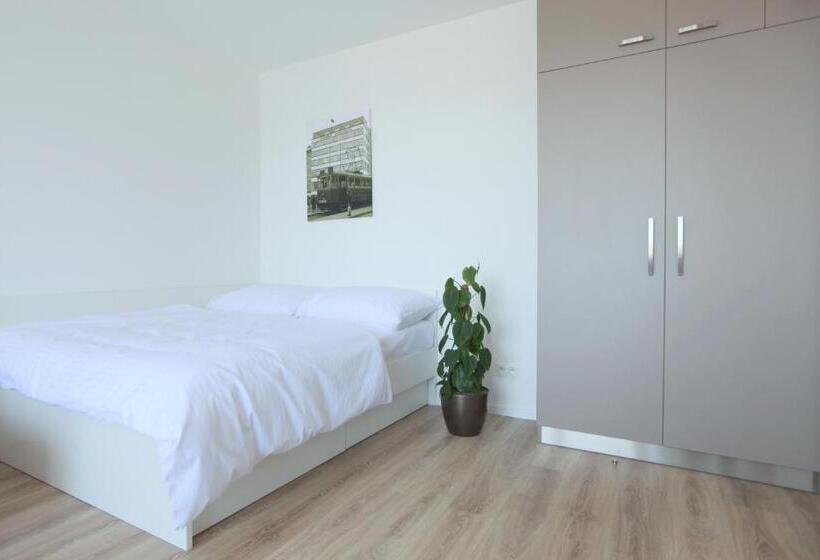 آپارتمان 1 خوابه با بالکن, City Center Best Place Apartments