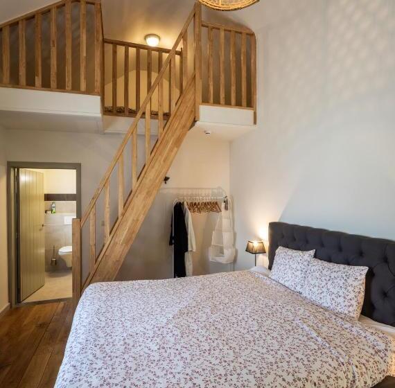家庭小型套房, B&b De Bloesem