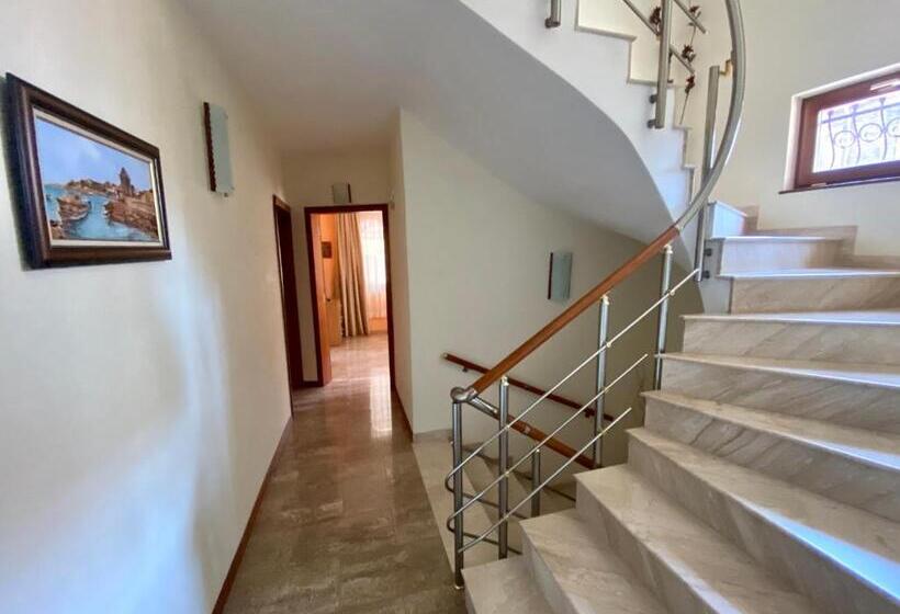 Номер Стандард Боковой Вид на Море с Балконом, Family Hotel Saint Nikola