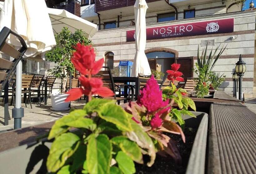 Номер Стандарт в Мансарде, Family Hotel Saint Nikola
