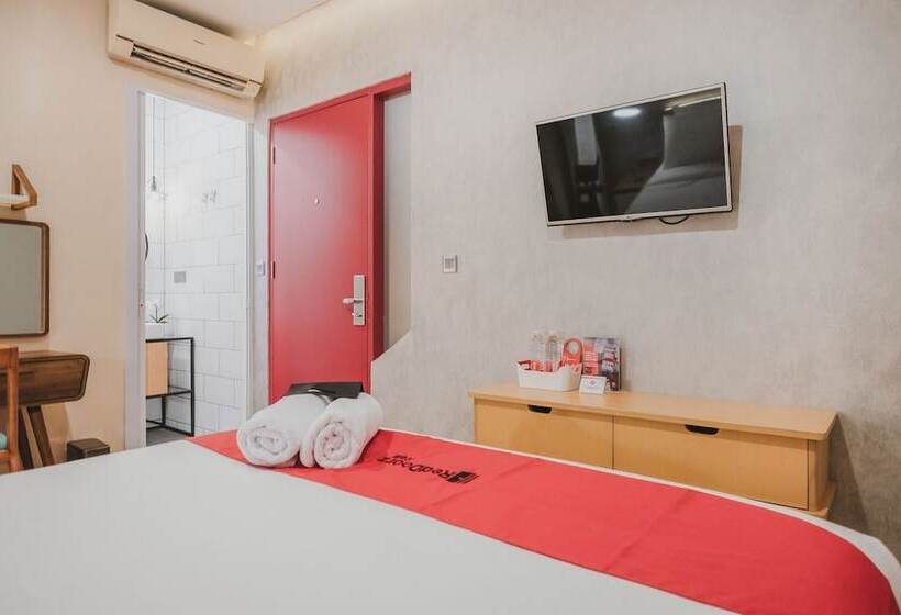 Номер Стандарт, Reddoorz Plus @ Thamrin