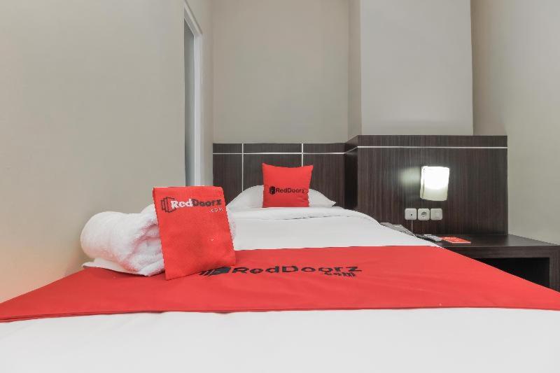 Номер Стандарт, Reddoorz Plus @ Thamrin