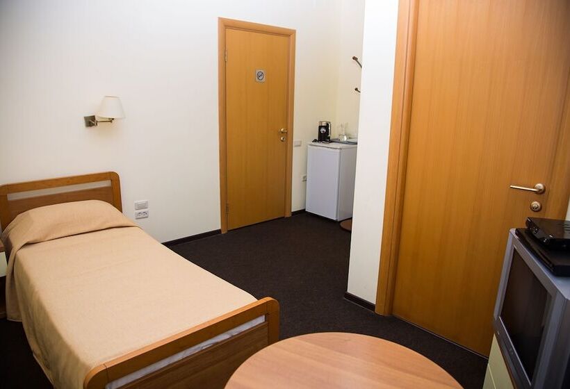 Quarto Estandar Individual, Villa Bavaria