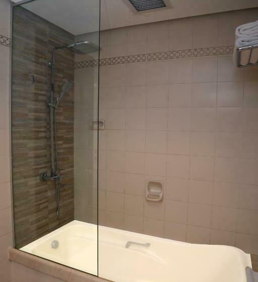이그제큐티브 룸, Radisson Montevideo Victoria Plaza